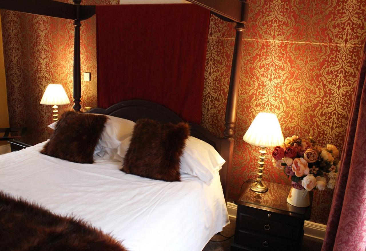 The Lion Hotel Buckden  Zewnętrze zdjęcie