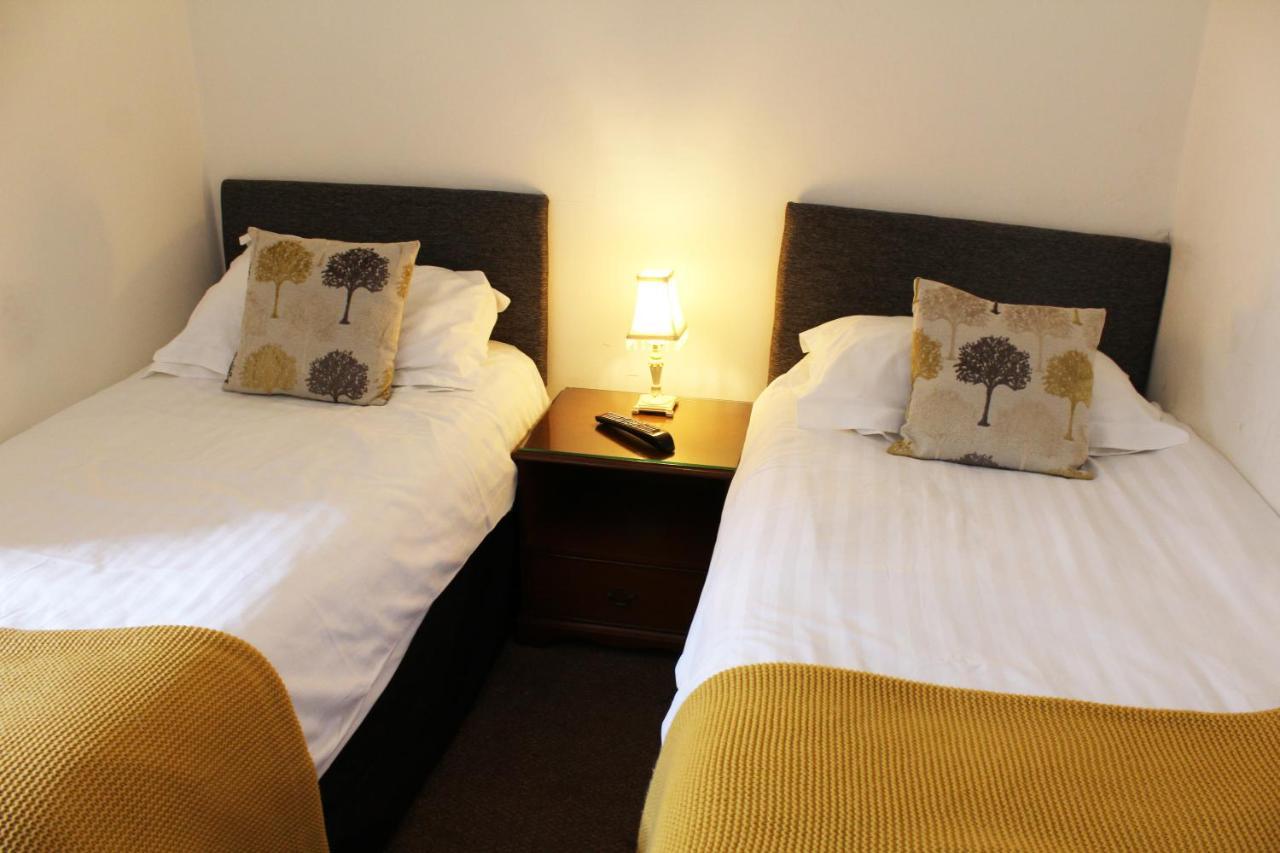 The Lion Hotel Buckden  Pokój zdjęcie
